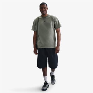 تی شرت سبز مردانه Nike Sportswear Premium Essentials