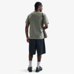 Nike Sportswear Premium Essentials Erkek Yeşil T-Shirt