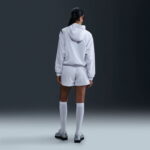 Nike Sportswear Classic Woven 13 cm Kadın Beyaz Şort