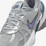 Nike V2K Run Erkek Gri Spor Ayakkabı