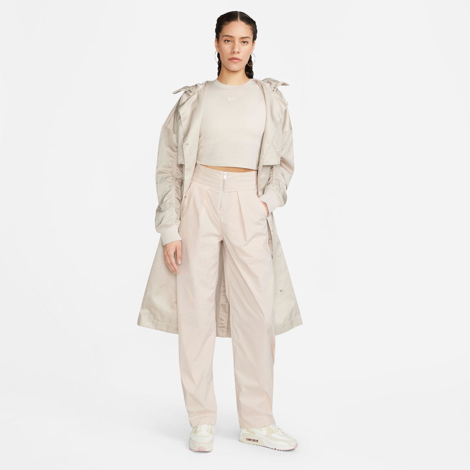 364A436A-Ea8B-45A5-B6E5-D0A58150E1B3_Size2000X2000_Cropcenter-1 Nike Sportswear Collection Woven Trouser Kadın Krem Rengi Eşofman Altı