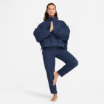 Nike Yoga Therma-FIT Adventure Fleece Kadın Lacivert Eşofman Altı