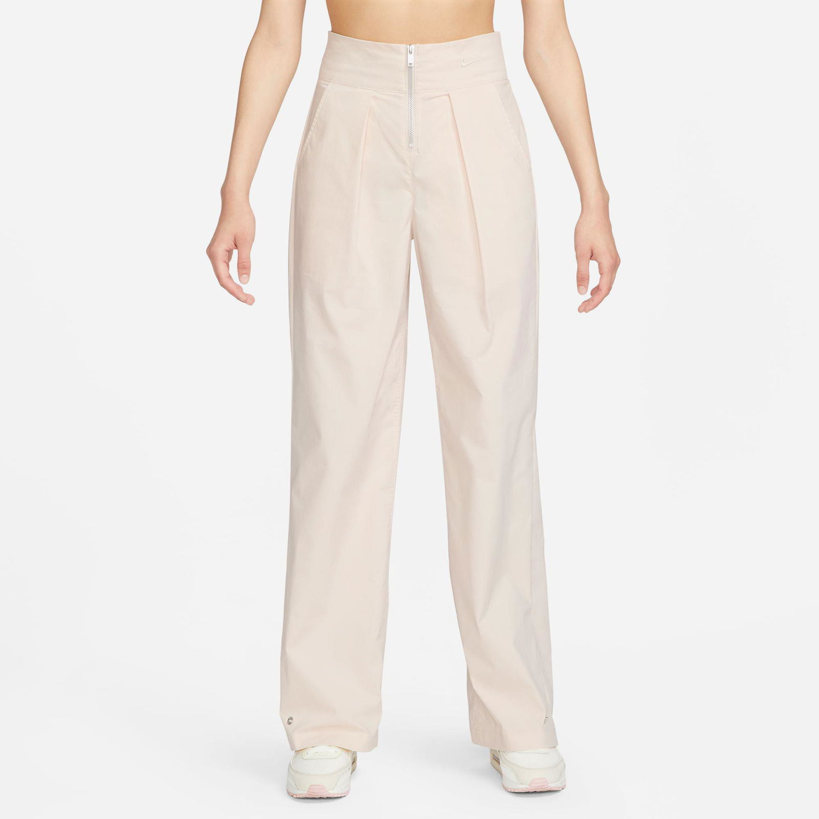 4Df1Ebd9-5287-4D87-834F-05F2F1Fcf961_Size2000X2000_Cropcenter Nike Sportswear Collection Woven Trouser Kadın Krem Rengi Eşofman Altı