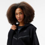 Nike Sportswear Tech Fleece Windrunner Kadın Siyah Sweatshirt