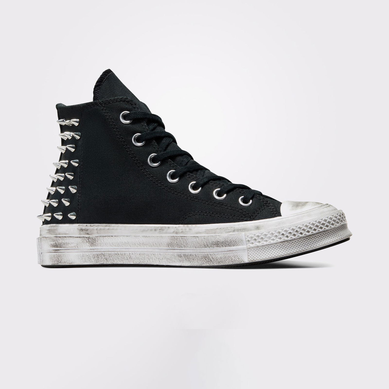 5D96C961-9494-42F4-B087-30027E86B0Dc_Size2000X2000_Cropcenter کفش کتانی مشکی زنانه Converse Chuck 70 میخ دار
