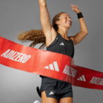 adidas Adizero Essentials Kadın Siyah Antrenman Şortu