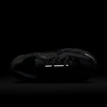 Nike Zoom Vomero 5 Gold Kadın Beyaz Spor Ayakkabı