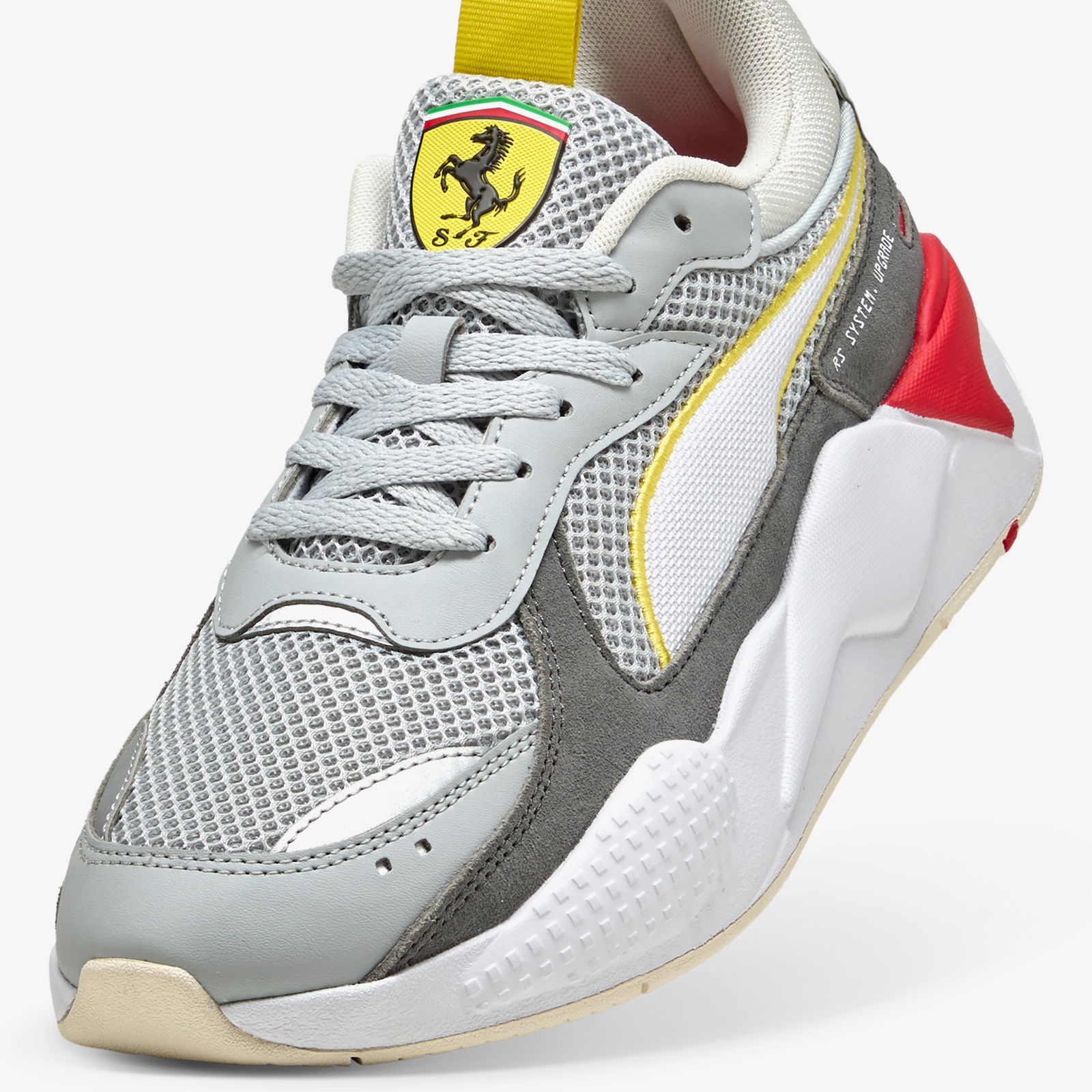 852358F7-A29E-4453-956D-803Ff625530C_Size2000X2000_Cropcenter Puma Ferrari Rs-X Erkek Gri Spor Ayakkabı