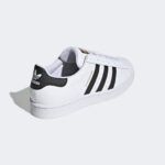 adidas  Kadın Beyaz Sneaker