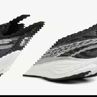 D624C733-76D4-4541-Bc6B-1Dfe98Eb2E6A_Size375_Croptop Puma Velocity Nitro 3 Erkek Siyah Koşu Ayakkabısı