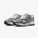 Nike Air Pegasus 2005 Erkek Gri Spor Ayakkabı