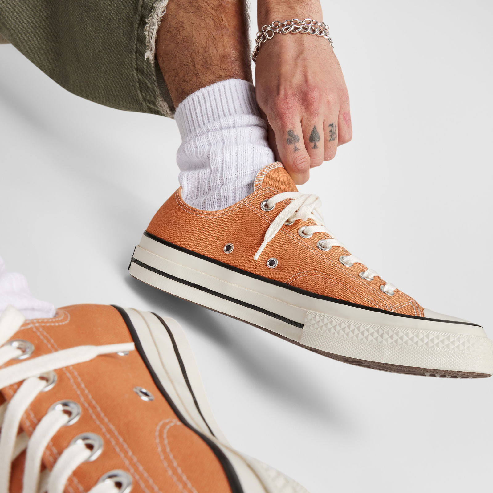 F53A10E3-6624-4Ceb-9E47-0F86Fa5408B4_Size2000X2000_Cropcenter Converse Chuck 70 Unisex Turuncu Sneaker