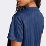 adidas Linear Graphic Boyfriend Kadın Mavi T-Shirt