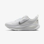 Nike Vomero 18 Kadın Beyaz Koşu Ayakkabısı