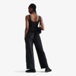 Nike Sportswear Chill Knit Kadın Siyah Kolsuz T-Shirt