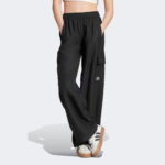 adidas Essentials Woven Kadın Kargo Siyah Eşofman Altı