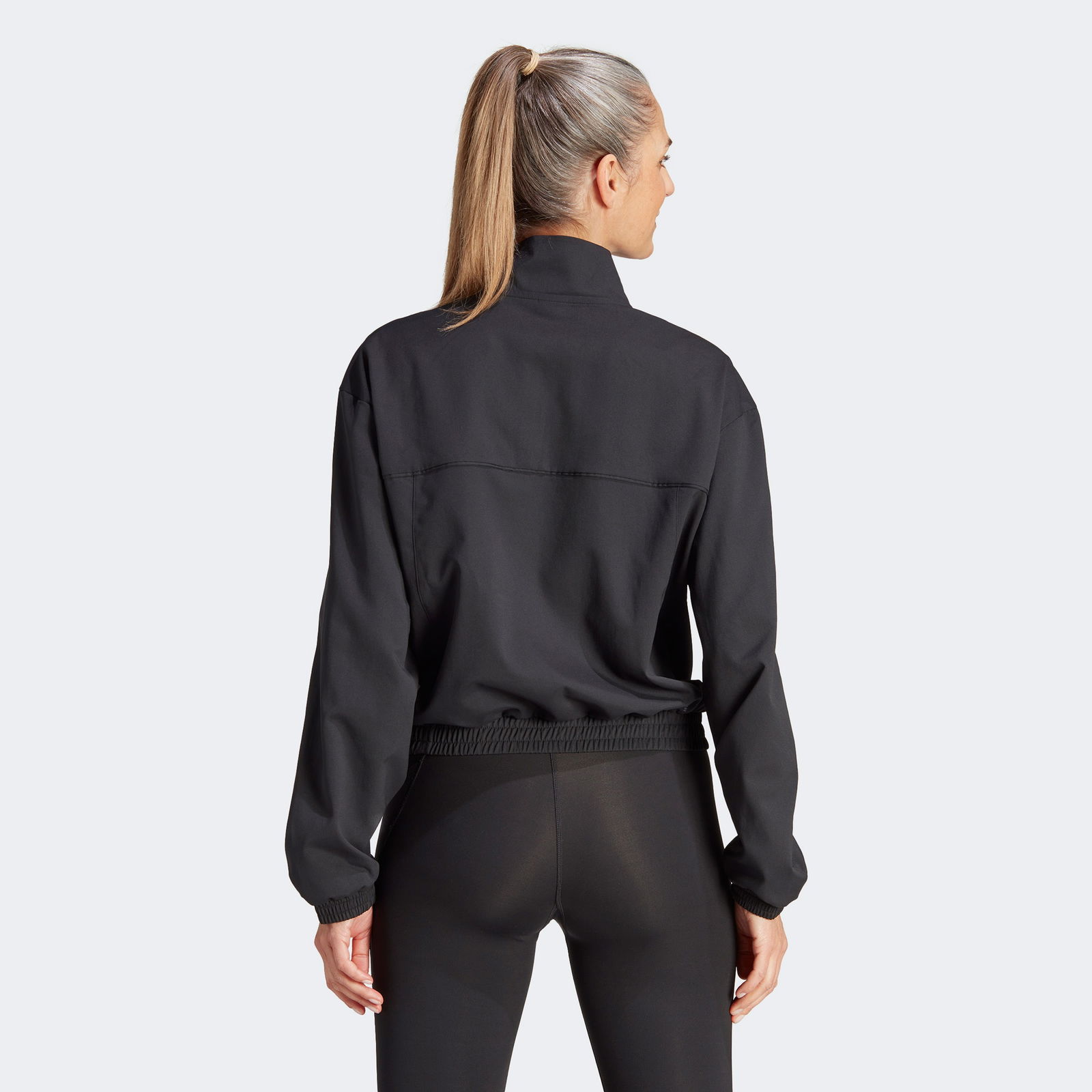 38785366-3B2B-4Fc1-Bae7-19Df0C8A8A31_Size2000X2000_Cropcenter Adidas Aeroready Train Essentials Kadın Siyah Antrenman Üstü