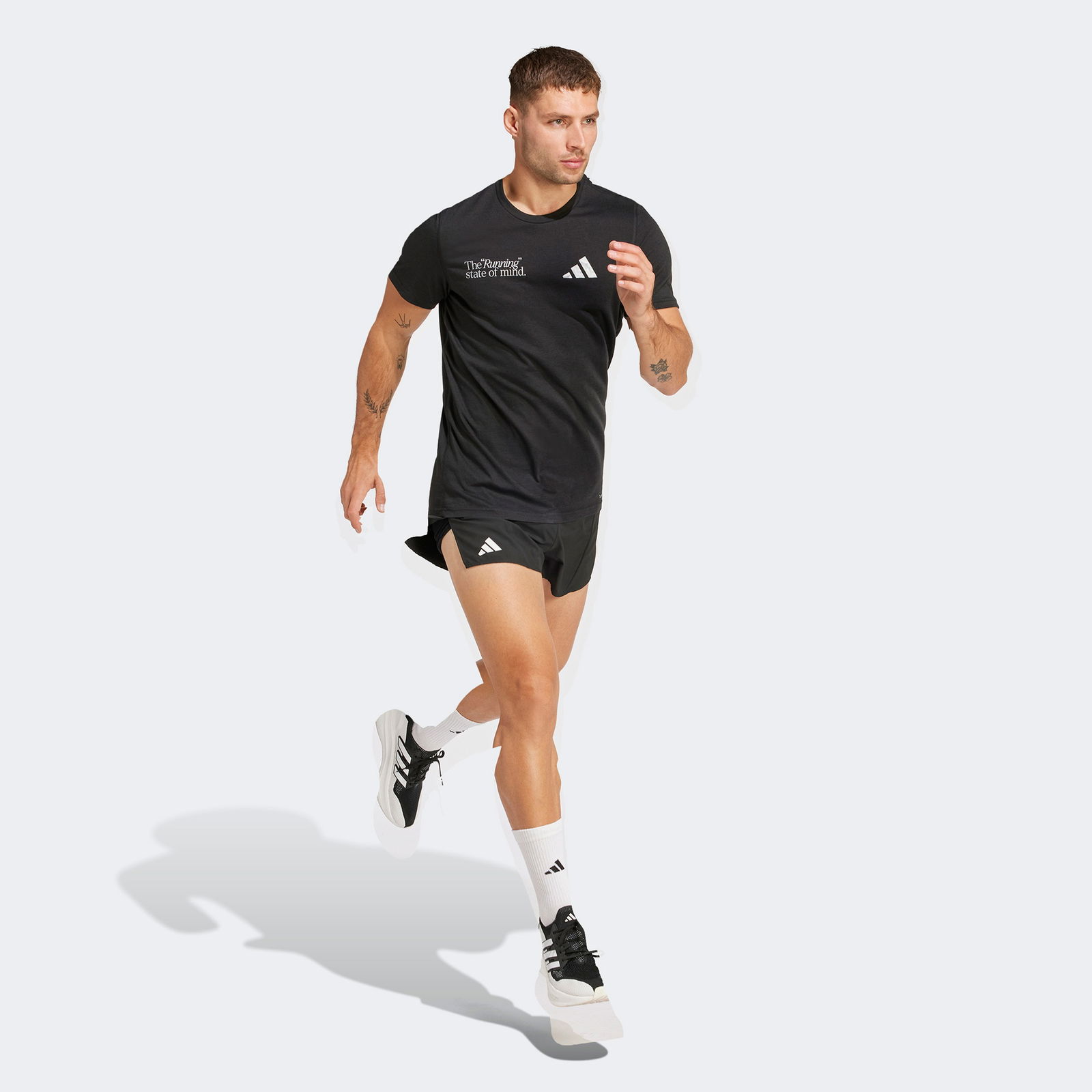 5248C187-Ff13-45E9-A23B-2344De7Cb8B0_Size2000X2000_Cropcenter Adidas Ultimate Metallic Graphic Erkek Siyah Koşu T-Shirt