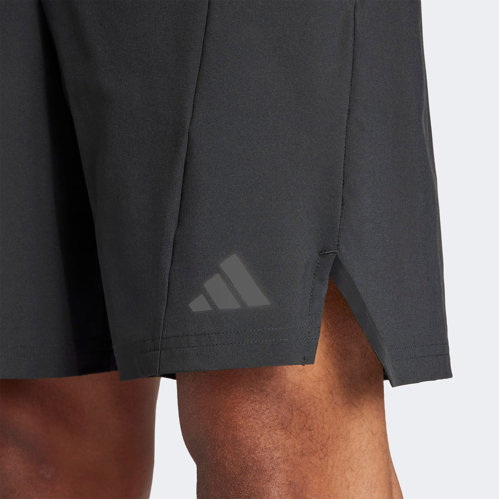 Bd8C2014-478C-47F6-Bb32-D6081Ffa9A93_Size2000X2000_Cropcenter Adidas Designed For Training Erkek Siyah Antrenman Şortu
