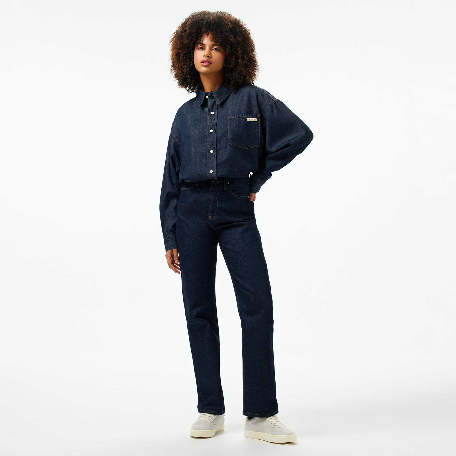 Db125B6E-65C1-48C6-Bc09-9038510D1B88_Size2000X2000_Cropcenter Calvin Klein Oversized Denim Kadın Lacivert Gömlek
