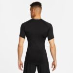 Nike Pro Dri-FIT Erkek Siyah T-Shirt