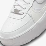 Nike Air Force 1 PLT.AF.ORM Kadın Beyaz Spor Ayakkabı