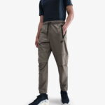 شلوار ورزشی قهوه ای مردانه بافته نایک تک - تصویر 16