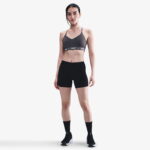 سینه بند خاکستری زنانه نایک Dri-Fit Indy Light Support - تصویر 20