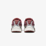 Nike V5 RNR Kadın Kırmızı Spor Ayakkabı