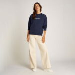 Calvin Klein Hero Logo Kadın Mavi Sweatshirt