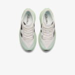 New Balance Fuelcell Rebel V4 Kadın Krem Koşu Ayakkabısı