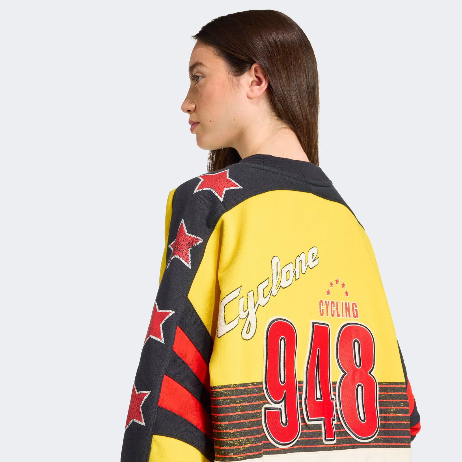 758948E7-Ad3B-4A38-86C3-A96F8329D496_Size2000X2000_Cropcenter Adidas Archive Cycling Kadın Sarı Vintage Sweatshirt