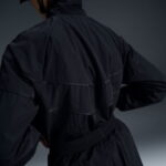 Nike Windrunner Kadın Siyah Ceket