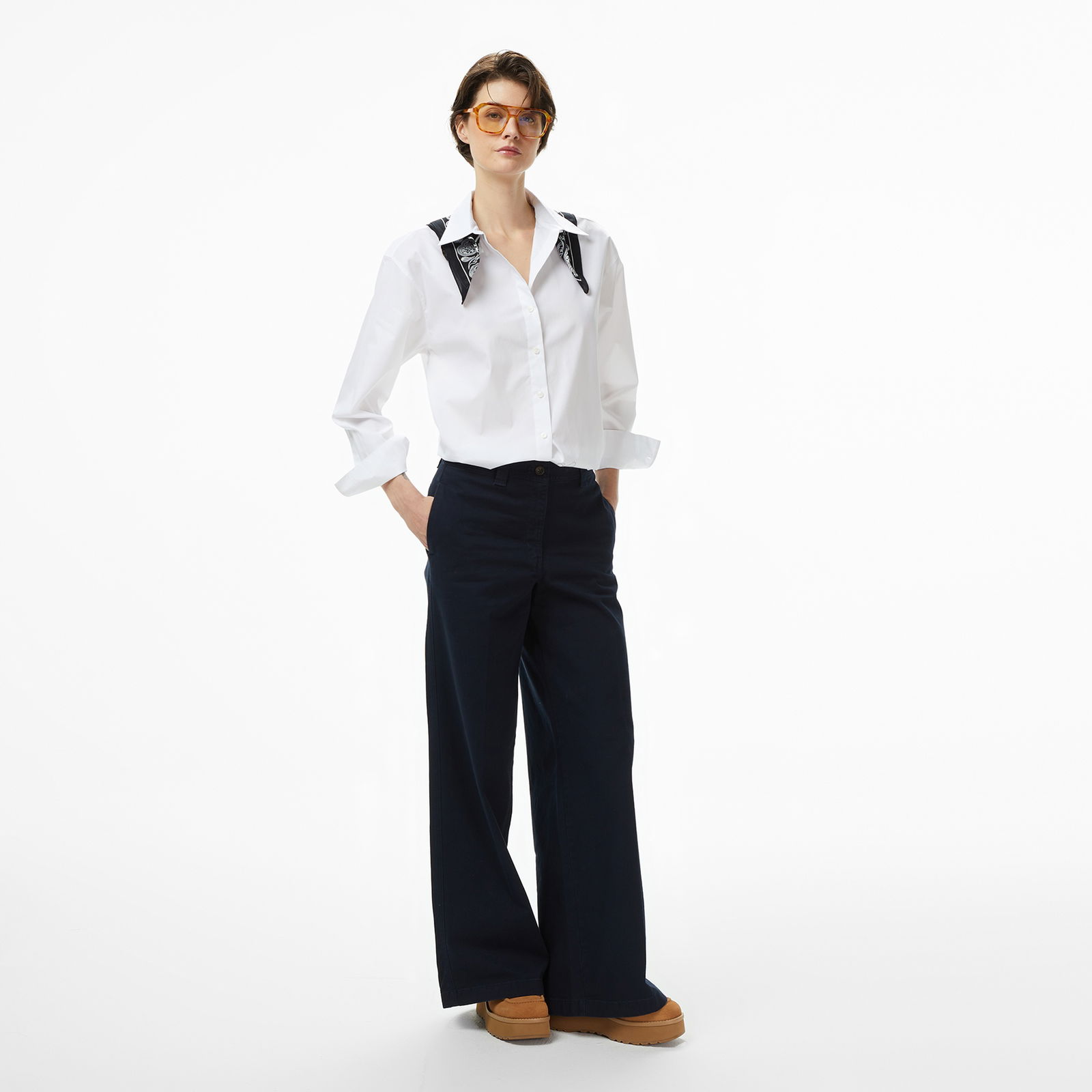 922770Af-Ae68-474D-8Cdd-3E4Bd8012Df3_Size2000X2000_Cropcenter-1 Calvin Klein Stretch Poplin Relaxed Kadın Beyaz Gömlek