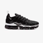 Nike Air VaporMax Plus Erkek Siyah Spor Ayakkabı