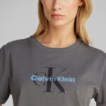 Calvin Klein Liquid Cropped Kadın Gri T-Shirt