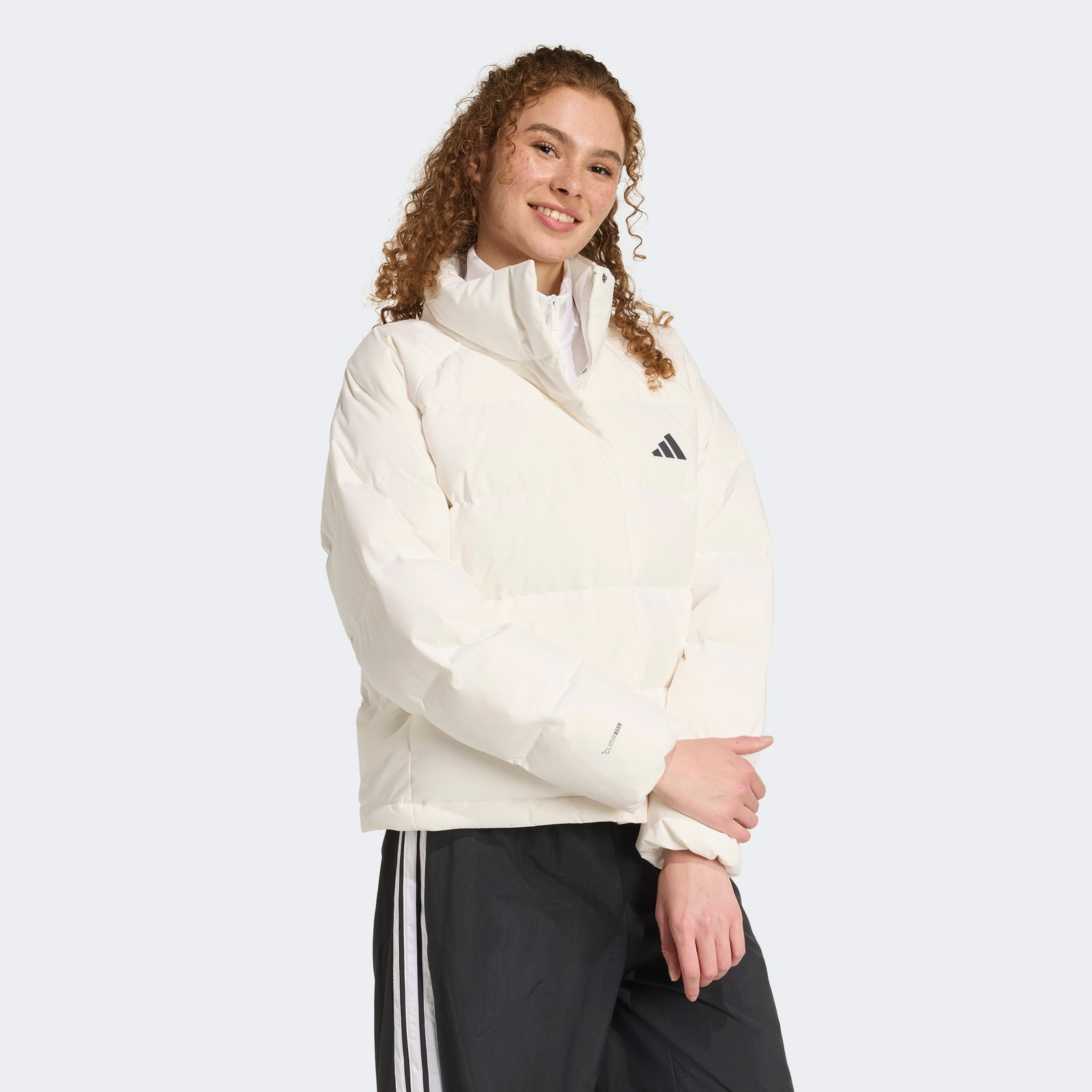 Cfab08A4-E6Df-49E6-8E61-4F0E2Ffac4Ee_Size2000X2000_Cropcenter Adidas Helionic Relaxed Kadın Beyaz Ceket