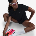 Nike Tempo Dri-Fit Kadın Siyah T-Shirt