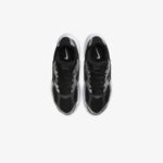 Nike V5 RNR Erkek Siyah Spor Ayakkabı