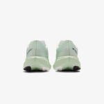 New Balance Fuelcell Rebel V4 Kadın Krem Koşu Ayakkabısı