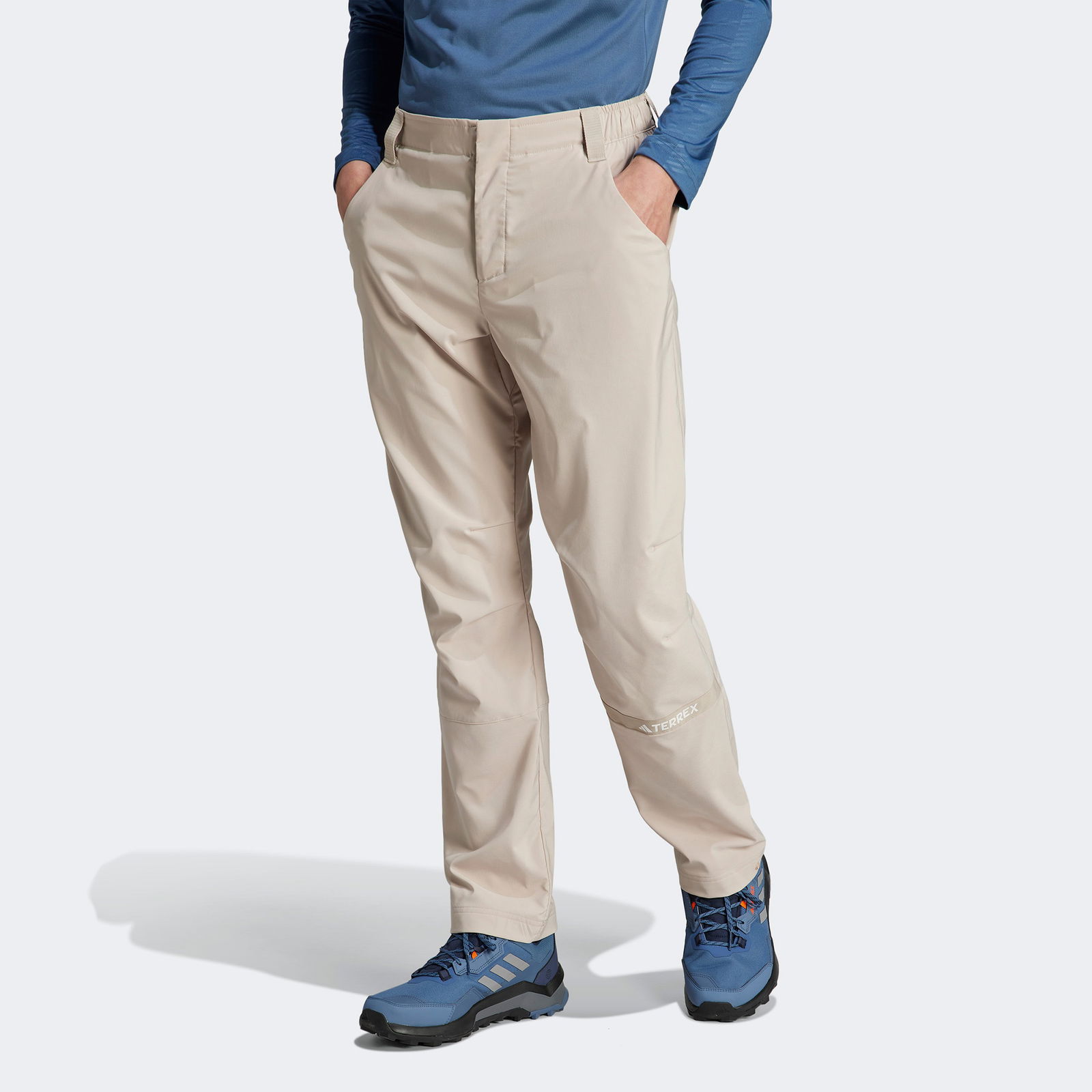 Eaf25Fd0-Fb1B-4498-8716-3A0F94343E3D_Size2000X2000_Cropcenter Adidas Terrex Multi Woven Erkek Kahverengi Eşofman Altı