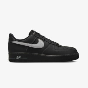 Nike Air Force 1 '07 LV8 Erkek Siyah Spor Ayakkabı