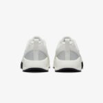 Nike MC Trainer 3 Premium Kadın Beyaz Spor Ayakkabı