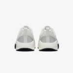 Nike MC Trainer 3 Premium Kadın Beyaz Spor Ayakkabı